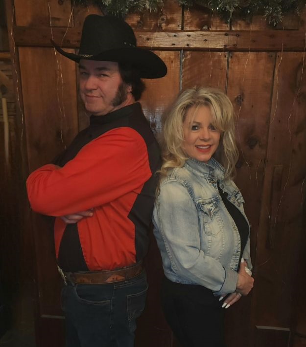 GARTH AND DOLLY
