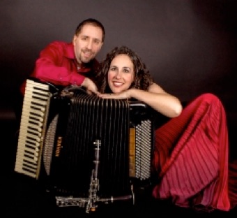 Charming Canadian Musical couple: Accordion and Clarinet