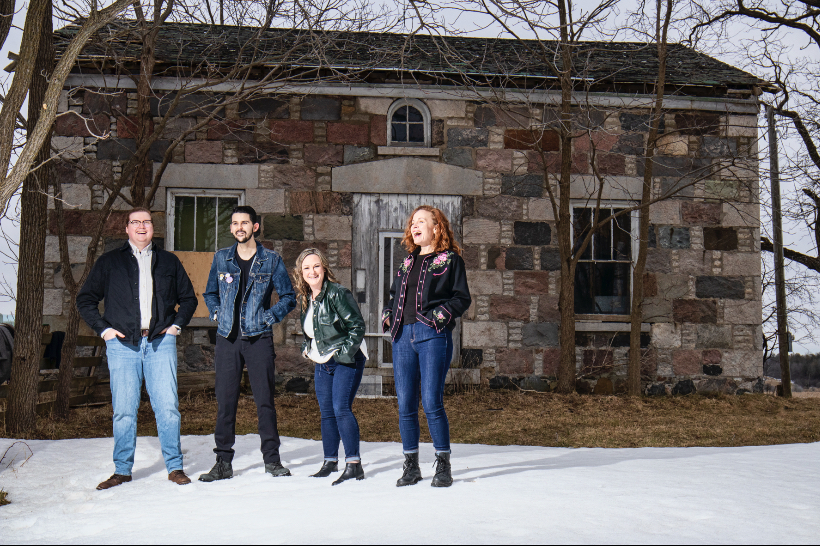 Maggie's Wake ~ Spirit of the Season WINDSOR